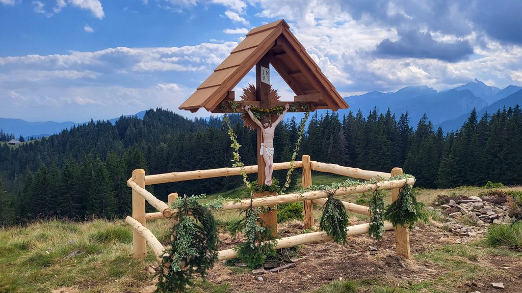 Križi in kapelice v župniji Ljubno